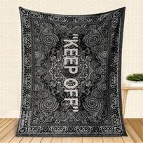 Keep Off  Bandana Pattern Flannel Blanket, Retro Black & White Paisley Throw, Soft Cozy for Edgy Home Decor, Warm Sofa Size: 75*100cm, Weight: 230 GSM