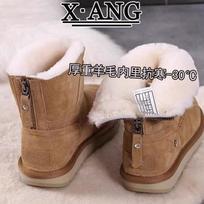 Winter sheepskin and fur integrated snow boots women's thick-soled non-slip velvet thickened warm large cotton shoes short boots 35