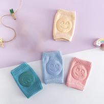 4Pcs soft non-slip knee pads, thickened & durable. Gentle knee protection for crawling babies with cute design. 4-pack (blue + green + pink + off-white) gray