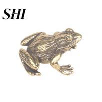Tea Pet Ornament Frog Statue Wear-resistant Vivid Appearance Creative Reusable Copper Sculpture Household Supplies antikvarinės bronzos spalvos