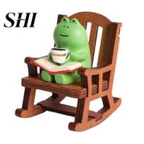 Resin Ornament Miniature Frog Figurines Rocking Chair Design with Book Coffee Statue Desk Bedroom Decor Home Supplies Sculpture žalia