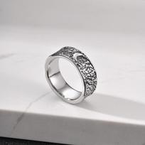 Vnox Sun Moon Mens Ring, Hammered Texture Hypoallergenic Stainless Steel Waterproof Never Fade Daily Wear Jewelry Gifts for Men 7