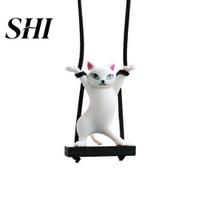 Long-lasting Car Decoration Resin Cat Ornament Auto Mirror Hanging Cute Accessory Swing Figurine Pendant Interior Decor Driving Fatigue Relief balta