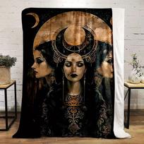 Hecate Triple Goddess Print Flannel Throw Blanket All-Season Polyester Throw Themed Non-Woven Fabric Size: 75*100cm, Weight: 230 GSM