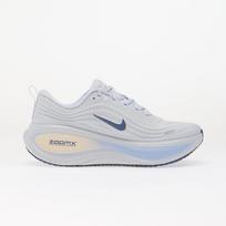 Nike Vomero Plus White/ Mystic Navy-Aluminum-Football Grey - Dydis 40.5 (HV8154-108 Laisvalaikio batai)
