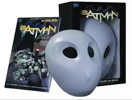 KNYGA Scott Snyder Batman: The Court of Owls Mask and Book Set