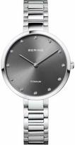 Laikrodis BERING 11334-772. Kwarcowy, Kolor pilka. Kobieta.