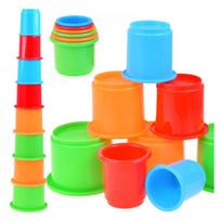 Spalvingi puodeliai Little tikes piramidė ZA2766