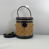 [Pre-Owned] Louis Vuitton Cannes 'Brown Monogram Reverse Canvas' - Excellent #TV7VFW ONE SIZE