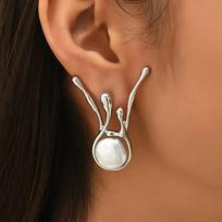 Fashion -Needle Geometric Pearl Stud Earrings Liquid Metal Irregular Stud Earrings Ear Jewellery One Size sidabras