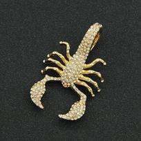 European and American Hip-Hop 3D Scorpion Pendant Necklace - Trendy Punk Motorcycle Style with Full Diamond Cuban Chain