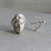 [HF]#1Pair Vintage Carve Portrait Artemis Bow And Arrow Stud Earrings For Men Women Asymmetrical Earrings Jewelry Accessories