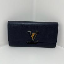 [Pre-Owned] Louis Vuitton Capucines Wallet 'Black Taurillon Leather' - Excellent #93IYNZ ONE SIZE
