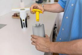 Window cleaner KARCHER WV 2 Universal Care, LVTKAR1_633_671_0