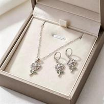 Women's Fashionable Luxurious Exquisite Floral Earrings and Necklace Three-Piece Set Unique Versatile Jewelry Set sidabras
