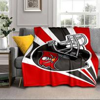 Tampa Bay Buccaneers Helmet Portable Blanket/Soft Blanket Bedding Blanket Suitable for Travel Camping Living Rooms Offices Sofas Fan Gifts 75x90cm