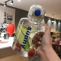 Didelės talpos nešiojama sportinė vandens gertuvė - Patvari, atspari temperatūrai, su šiaudeliu 1000ml - 2800ml
