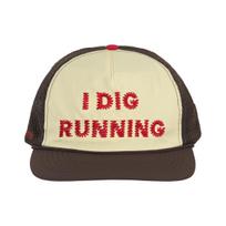 Alex Zono I Dig Running Trucker Hat OG Brown - CapeTown ONE SIZE ruda