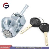 Vairuotojo pusės durų spyna BMW E46 325ci 325i 325xi 330ci 330i 330xi M3 51217019975 Kairysis cilindras - su 2 gray