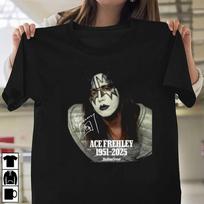 Ace Frehley Ilsėkis ramybėje Amžinai prisimenamas Roko Gitaristas Trumpomis Rankovėmis Unisex Marškinėliai L