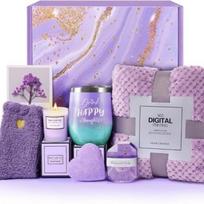 Moterims Spa dovanų dėžutė Violetinė, Savirūpos vonios rinkinys su kvapnia žvake, puodeliu, pledais, muilu gimtadieniui, šventei violetinė