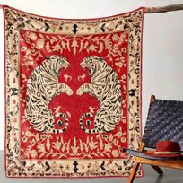 Vintažinis tigro rašto flanelės pledas - Minkštas šiltas jaukus visų sezonų raudonos ir juodos spalvos tigro dizainas su smėlio spalvos fonu, Contempora Size: 150*200cm, Weight: 280 GSM