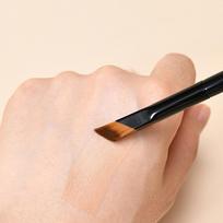 Angled Highlighter Brush Face Contour Foundation Concealer Brush Slope Shape Synthetic Hair Foundation Fingertip Makeup Brush onesize