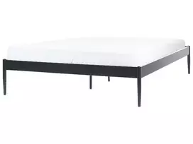 Metalinė lova VAURS 160 x 200 cm, juoda