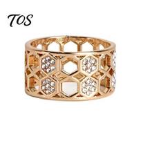 Durable Scarf Clasp Honeycomb Silk Ring, Hollow-out Bandana Slide Smooth Sliding Ring Rhinestone Holder for Women Neckerchiefs Shawls Shirts Non-slip auksinė