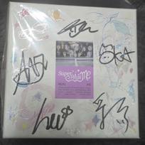 ILLIT Magnetic Album Signed Album