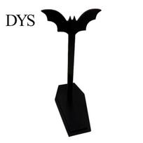 Matte Black Metal Tissue Stand Bat-shaped Paper Towel Holder, Gothic Bat Holder Vertical Stand, for Kitchen And Bathroom Countertop Decorative juoda