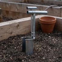 Bulb Planter Metal Seedling Transplanter Labor Saving Tube Quick Digging Hole Digger for