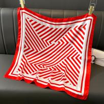 Nauja dama Mergina 70*70cm Šilkinis satininis plaukų šalikas Moterims Nosinė dryžuotas Spausdintas Moteriškas Kvadratinis Galvos Bandana Mažas Kaklo Šalikas Dukra