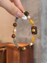 Agarwood beeswax bracelet 8 * 6mm live stream high-end regular customer repurchase new Chinese agarwood bracelet