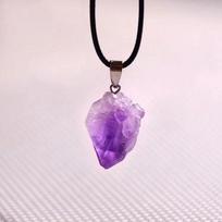 Gift Raw Stone Crystal Necklace Female Necklace Korean Style Jewelry Geometry Clavicle Chain violetinė