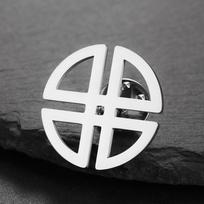 Dawapara Celtics Shield Knot Brooch Pins Irish Protection Talisman Good Luck Symbol Stainless Steel Jewelry
