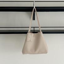 High Capacity Women's Bags Soft Leather Tote Bags New Fashion Shoulder Bags Korean Leisure Versatile Lady Texture Handheld Bags black