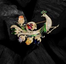 Elegant Classic Women Crystal Peacock Shining Brooch Pin Boutique Exquisite Banquet Party Badges Jewelry Gift įvairiaspalvis