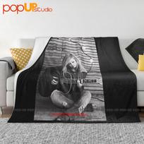 Avril Lavigne Guitar Ultra-Soft Blanket Quilt Winter Sofa Cover Bed Covers Size: 75*100cm, Weight: 230 GSM