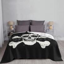 Jolly Roger Pirate Flag Skull & Crossbones Blanket For Sofa Bed Travel Jolly Roger Pirate Skull Skull And Size: 75*100cm, Weight: 230 GSM