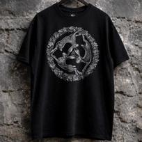 Three Hares Shirt - Pagan Symbol, Triquetra, Celtic Folklore Graphic Tee M