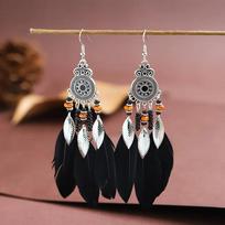 Bohemiški etniniai plunksnų auskarai moterims Elegantiški mediniai karoliukai, lapai, ilgi kutai, kabantys auskarai mergaičių mados vakarėlio papuošalai black