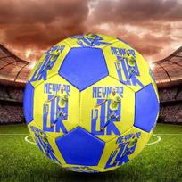 1PC Neymar Graceful Forward size 5 soccer ball PrahaIndoor Soccer Ball Colorful All Ages Machine Stitched PVC Competition Ready Durable High-Bounce