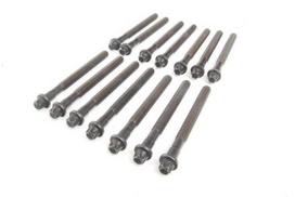 Cilindro galvutės varžtų rinkinys BMW E39 E46 E53 X5 E60 E83 E85 Z3 originalus 11121740065