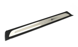 BMW F06 650i kabrioletas dešinės keleivio pusės durų slenksčio apdaila OEM 7264438