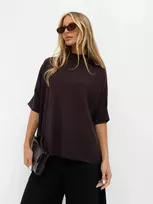 Tamsiai rudas oversize megztinis