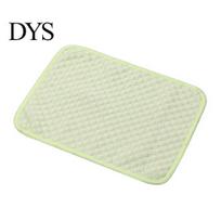 Non Slip Cooling Pad Dog Mat, Washable Pet Sleeping Mat with 3D Massage Bumps, Breathable Non-slip Mesh Bottom, Ice Silk Summer for Dogs Cats Bed XS žalia