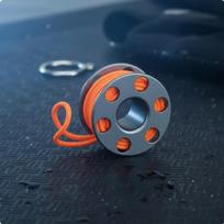 Mini Diving Reel Keychain GlowintheDark Line Aluminum Finger Spool Ornament Miniature Scuba Dive Grey-orange