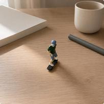 Mini Skateboard Boy Figurine Realistic Painted Resin Miniature Statue Decorative Skateboarding