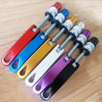 Universal  Seat Post Clamp Seatpost Skewer Bolt Quick Outdoor Release Bike Seat Tube Clamp Outdoor Aluminium Alloy One Size